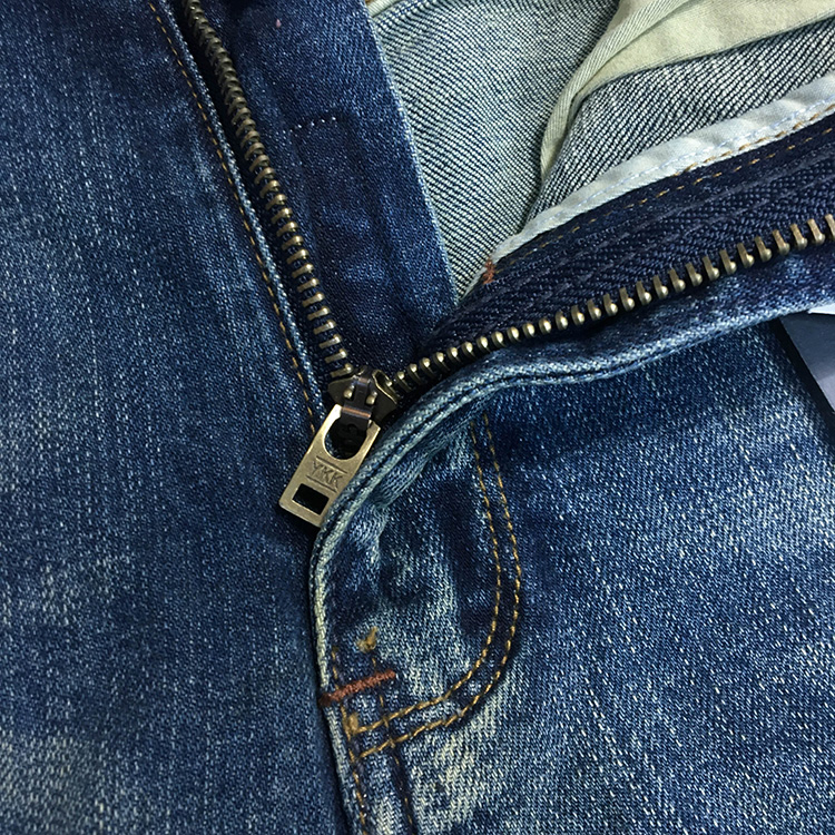 جينز جينز رجالي مطاطي صغير ، ب - مراجعة Levis Jeans 501 وسعره